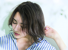 【春夏の新色登場!】澄みきった透明感のクリアな寒色。軽やかなツヤ髪へ♪