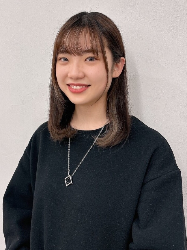 カラーリスト青木　沙樹　アオキ　サキ