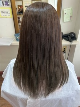 クラウドヘアー東照宮店／アディクシーカラー